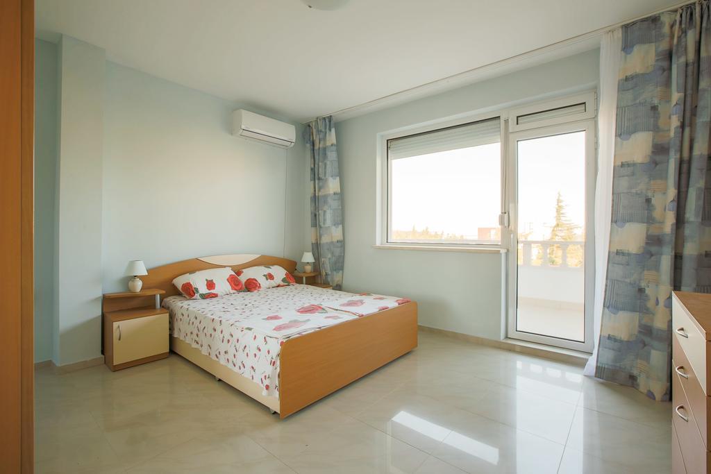 רבדה Apartment Byala Kashta מראה חיצוני תמונה